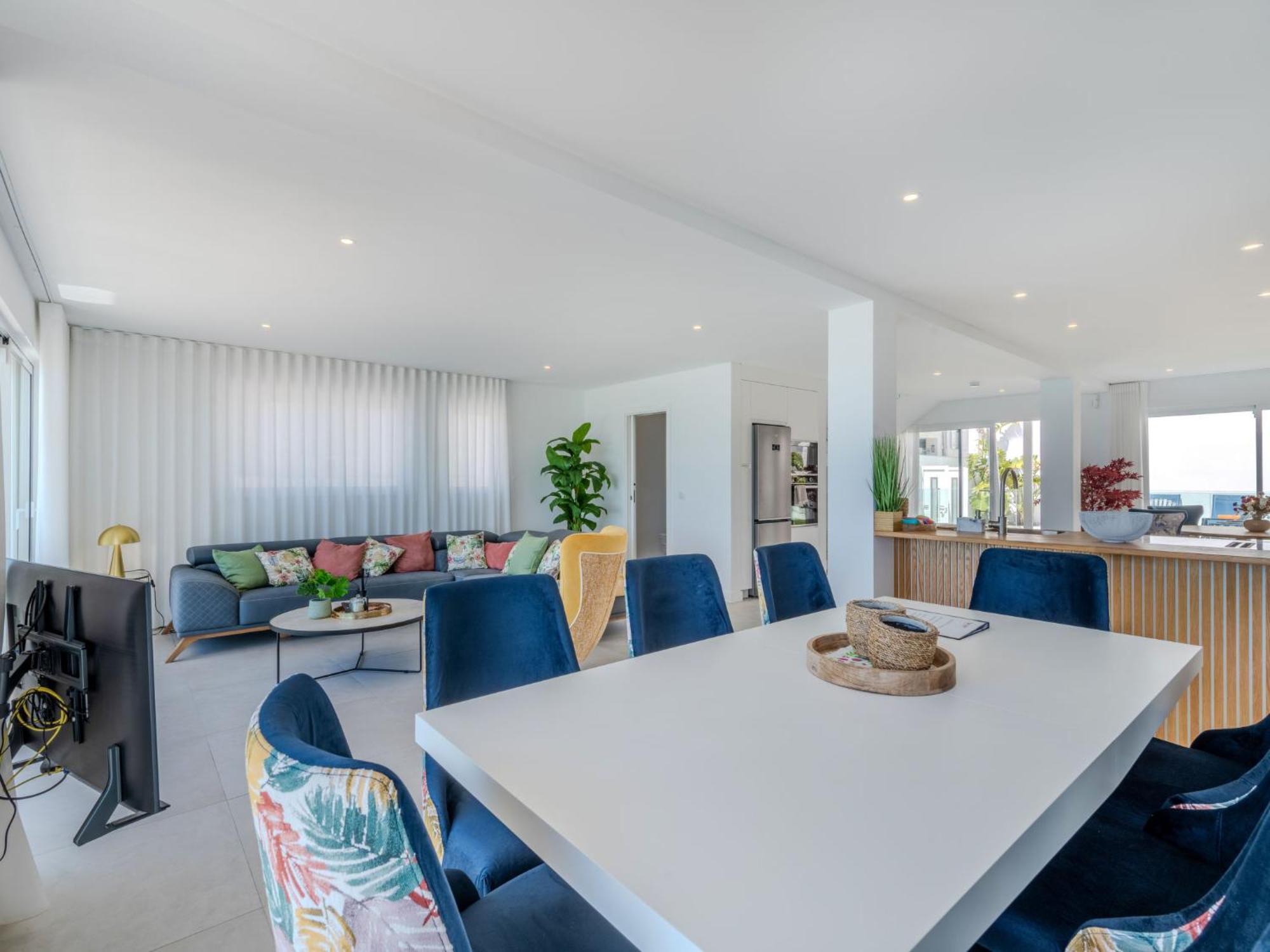 Nanoush By Interhome